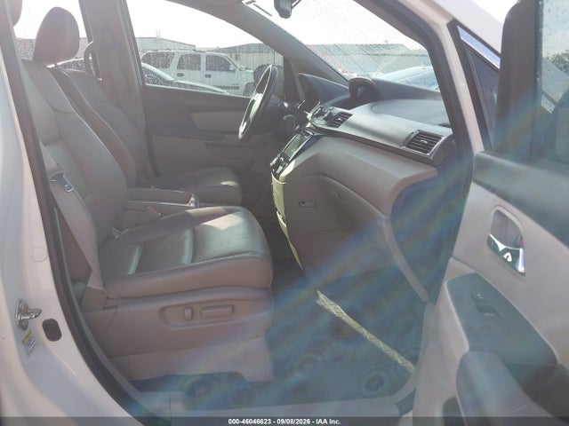 46046623 :رقم المزاد ، 5FNRL5H60FB123764 vin ، 2015 Honda Odyssey Ex-l مزاد بيع