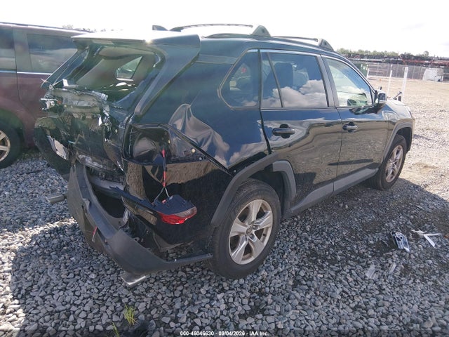 Toyota Rav4 Xle 2021 JTMP1RFV2MD076336 Image 4