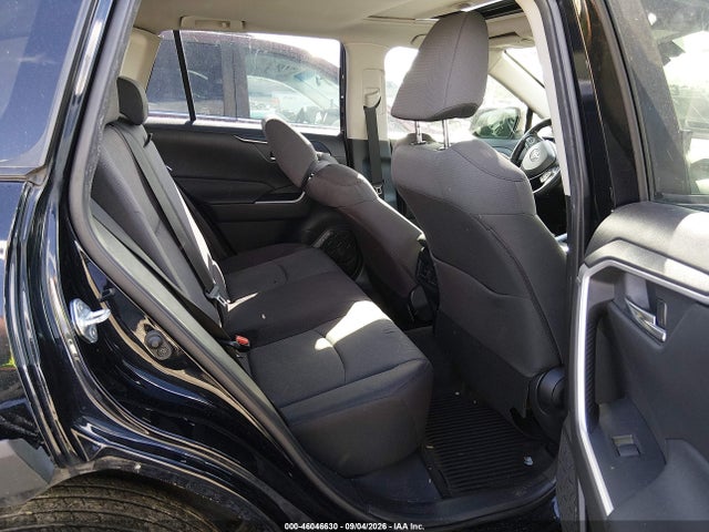Toyota Rav4 Xle 2021 JTMP1RFV2MD076336 Image 8