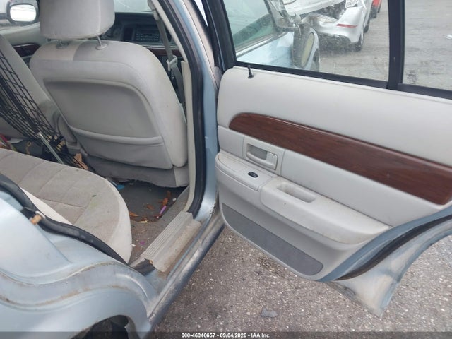 Продажа на аукционе авто 2003 Mercury Grand Marquis Gs, vin: 2MEFM74W93X682340, номер лота: 46046657