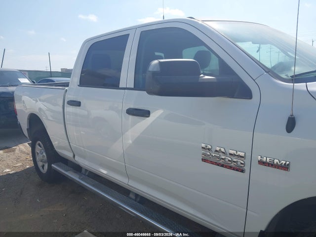 Aukcja sprzedaży 2015 Ram 2500 Tradesman, vin: 3C6UR5CJ4FG705355, numer aukcji: 46046668