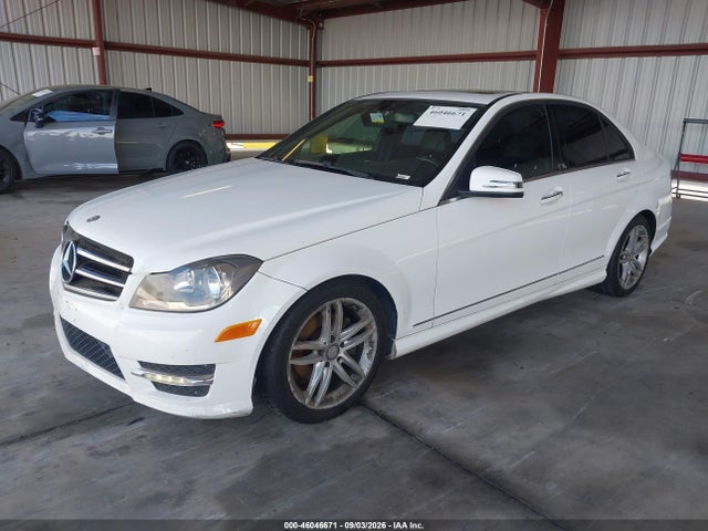 Aukcja sprzedaży 2014 Mercedes-benz C 250 Sport, vin: WDDGF4HB6ER316182, numer aukcji: 46046671