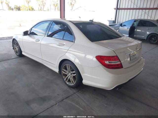 Aukcja sprzedaży 2014 Mercedes-benz C 250 Sport, vin: WDDGF4HB6ER316182, numer aukcji: 46046671