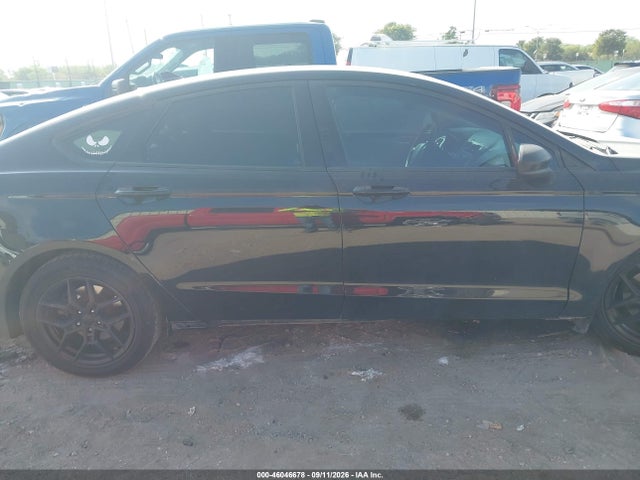 Ford FUSION SE 2019 3FA6P0HD4KR268409 Image 13