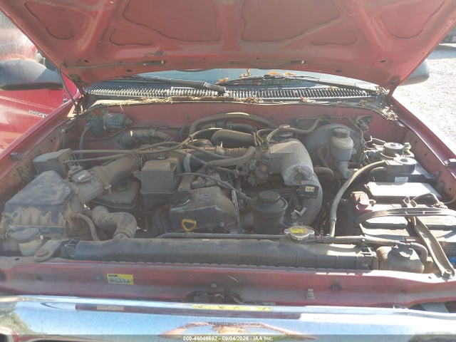 Продажа на аукционе авто 2001 Toyota Tacoma, vin: 5TEWM72N81Z721488, номер лота: 46046692