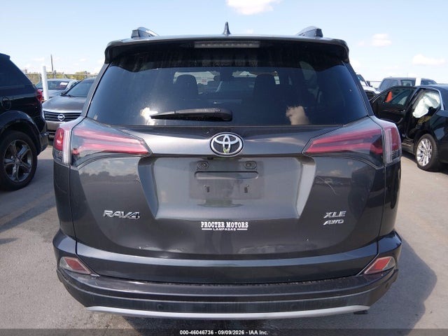 2016 Toyota Rav4 Xle მანქანა იყიდება აუქციონზე, vin: 2T3RFREV7GW410217, აუქციონის ნომერი: 46046736