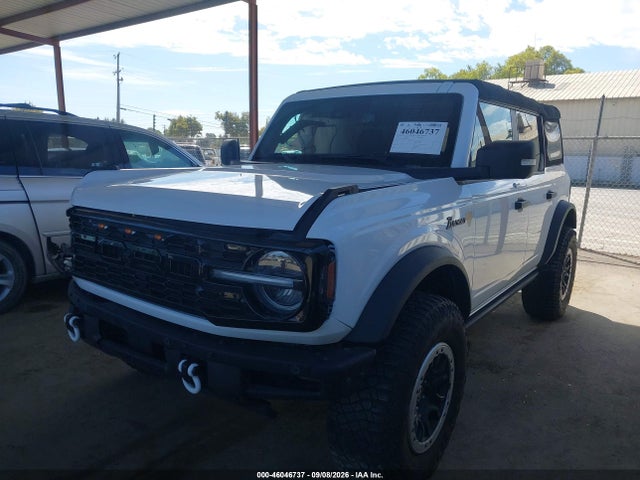 Продажа на аукционе авто 2023 Ford Bronco Badlands, vin: 1FMEE5DP2PLB93963, номер лота: 46046737