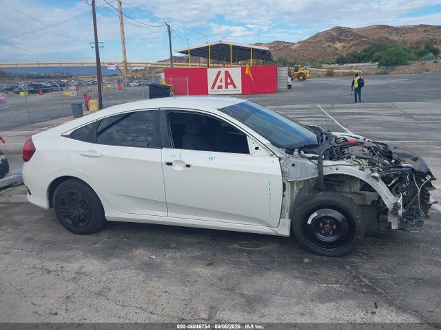 Продаж на аукціоні авто 2019 Honda Civic Lx, vin: 19XFC2F61KE205118, номер лоту: 46046754