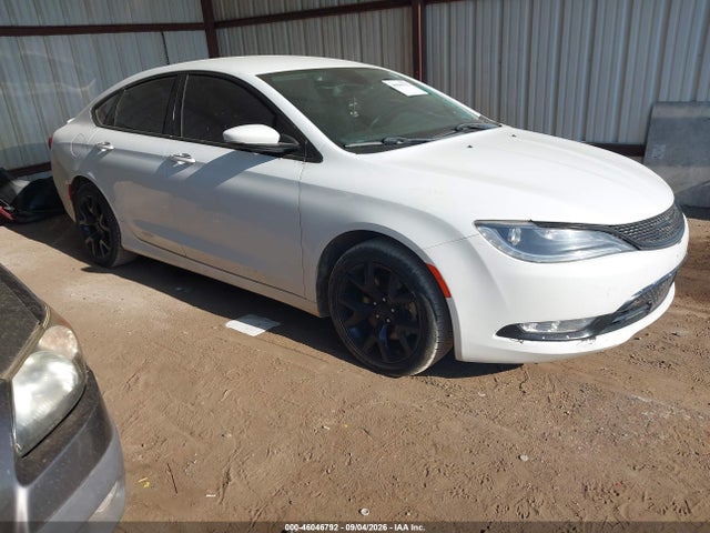 2015 Chrysler 200 C მანქანა იყიდება აუქციონზე, vin: 1C3CCCCGXFN501332, აუქციონის ნომერი: 46046792