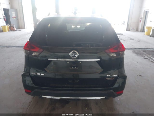 46046808 :رقم المزاد ، 5N1AT2MV9LC717797 vin ، 2020 Nissan Rogue Sv Intelligent Awd مزاد بيع