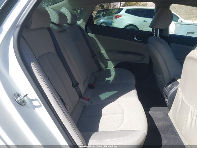 KIA OPTIMA HYBRID 2017 KNAGT4LC7H5008837 Image 8