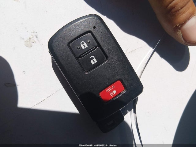 46046871 :رقم المزاد ، JTEMU5JR1M5937752 vin ، 2021 Toyota 4runner Sr5 مزاد بيع