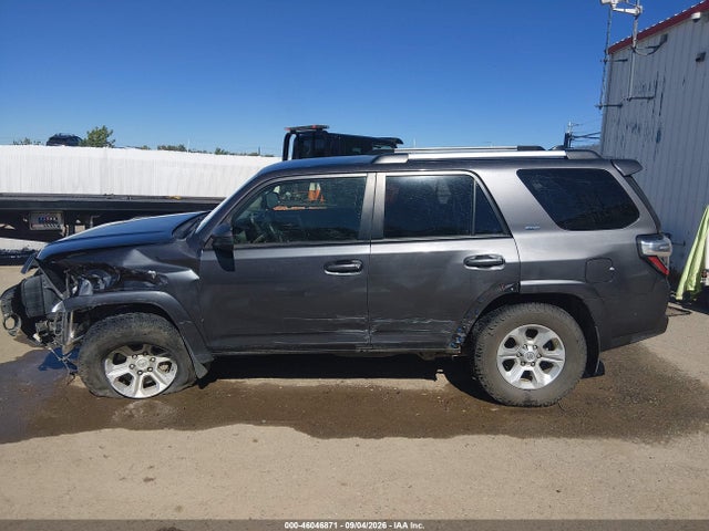 46046871 :رقم المزاد ، JTEMU5JR1M5937752 vin ، 2021 Toyota 4runner Sr5 مزاد بيع