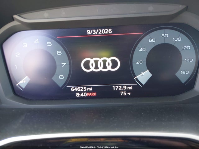 2020 Audi Q3 Premium 45 Tfsi S Line Quattro Tiptronic მანქანა იყიდება აუქციონზე, vin: WA1DECF32L1115858, აუქციონის ნომერი: 46046888