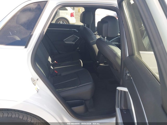 2020 Audi Q3 Premium 45 Tfsi S Line Quattro Tiptronic მანქანა იყიდება აუქციონზე, vin: WA1DECF32L1115858, აუქციონის ნომერი: 46046888