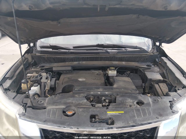 46046987 :رقم المزاد ، 5N1AR2MN4FC638850 vin ، 2015 Nissan Pathfinder Platinum/s/sl/sv مزاد بيع