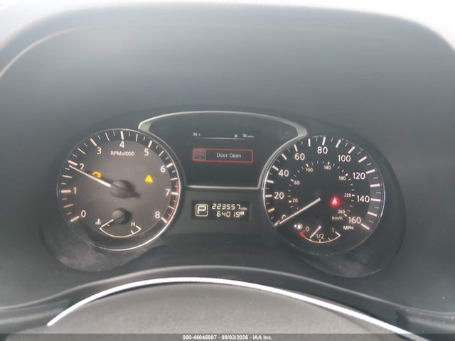46046987 :رقم المزاد ، 5N1AR2MN4FC638850 vin ، 2015 Nissan Pathfinder Platinum/s/sl/sv مزاد بيع