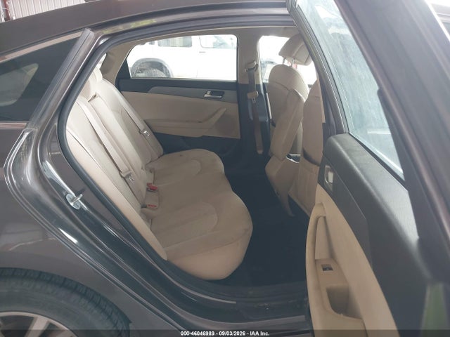 Hyundai SONATA SE 2015 5NPE24AF9FH041605 Image 8