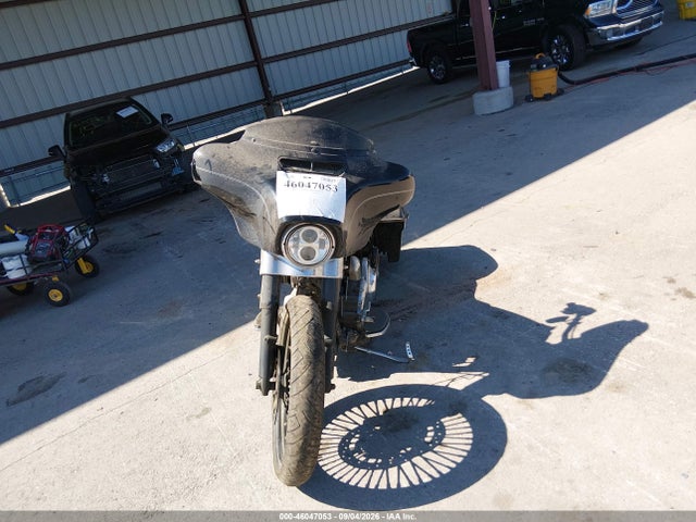 Harley-Davidson Flhtcul Ultra Classic Low 2015 1HD1KDM17FB633194 Image 5