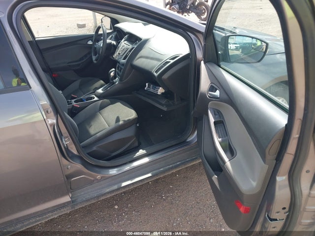 46047098 :رقم المزاد ، 1FADP3K26EL186345 vin ، 2014 Ford Focus Se مزاد بيع