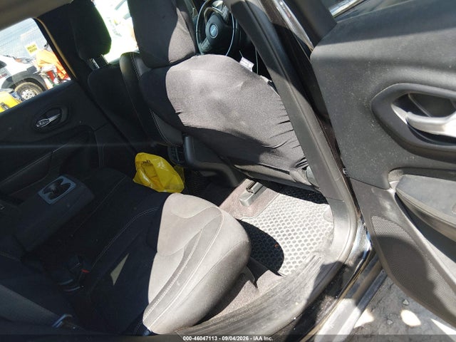 Продажа на аукционе авто 2016 Jeep Cherokee Latitude, vin: 1C4PJMCB5GW276830, номер лота: 46047113