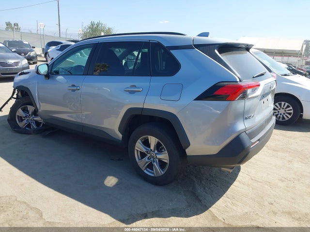 2T3P1RFV9RW439046 Toyota Rav4 Xle
