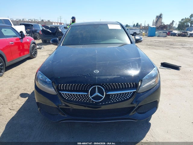 46047147 :رقم المزاد ، WDDWF4JBXJR397154 vin ، 2018 Mercedes-benz C 300 مزاد بيع