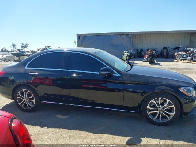 46047147 :رقم المزاد ، WDDWF4JBXJR397154 vin ، 2018 Mercedes-benz C 300 مزاد بيع