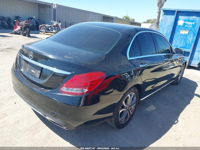 46047147 :رقم المزاد ، WDDWF4JBXJR397154 vin ، 2018 Mercedes-benz C 300 مزاد بيع