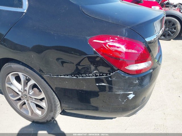46047147 :رقم المزاد ، WDDWF4JBXJR397154 vin ، 2018 Mercedes-benz C 300 مزاد بيع