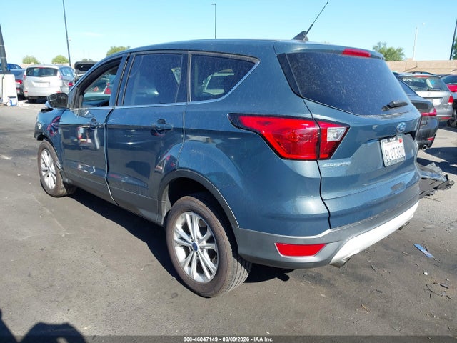 Ford ESCAPE SE 2019 1FMCU0GD2KUC04980 Image 3