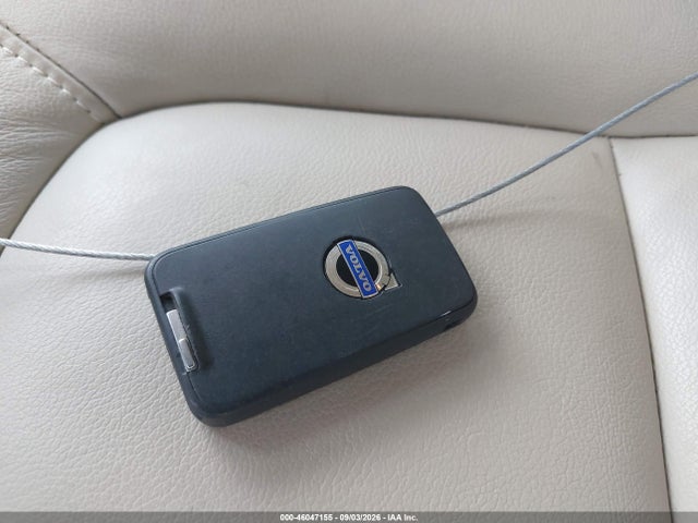 Продаж на аукціоні авто 2015 Volvo Xc70 T5 Platinum, vin: YV440MBM1F1206212, номер лоту: 46047155