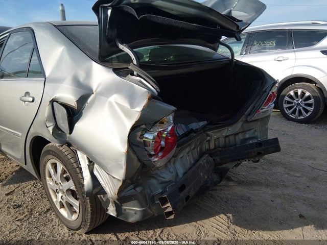 2005 Toyota Camry Xle მანქანა იყიდება აუქციონზე, vin: 4T1BE30K25U573118, აუქციონის ნომერი: 46047168
