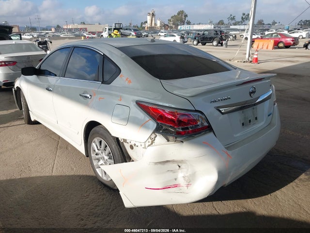 Nissan Altima 2.5 S 2014 1N4AL3AP8EN232595 Image 3