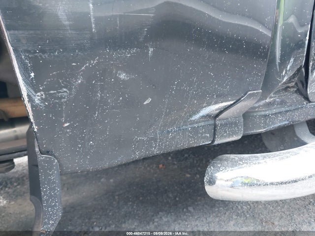 46047215 :رقم المزاد ، 3GCUKSEC9JG573941 vin ، 2018 Chevrolet Silverado 1500 2lz مزاد بيع