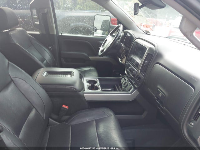 46047215 :رقم المزاد ، 3GCUKSEC9JG573941 vin ، 2018 Chevrolet Silverado 1500 2lz مزاد بيع