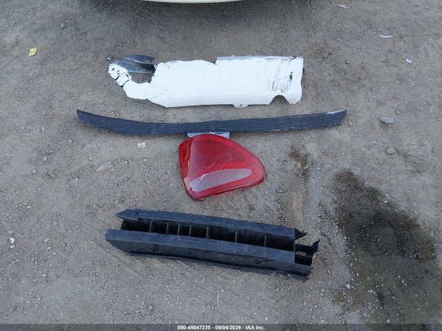 Продажа на аукционе авто 2002 Chrysler Town & Country Limited, vin: 2C8GP64L72R796934, номер лота: 46047230