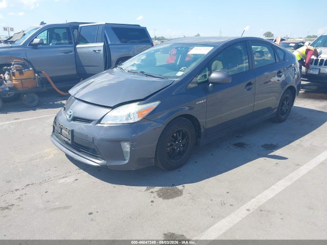 46047249 :رقم المزاد ، JTDKN3DU3F1869090 vin ، 2015 Toyota Prius Two مزاد بيع