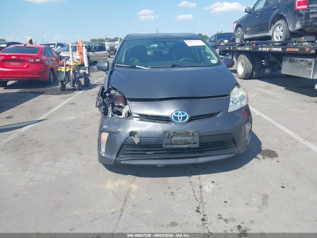 46047249 :رقم المزاد ، JTDKN3DU3F1869090 vin ، 2015 Toyota Prius Two مزاد بيع