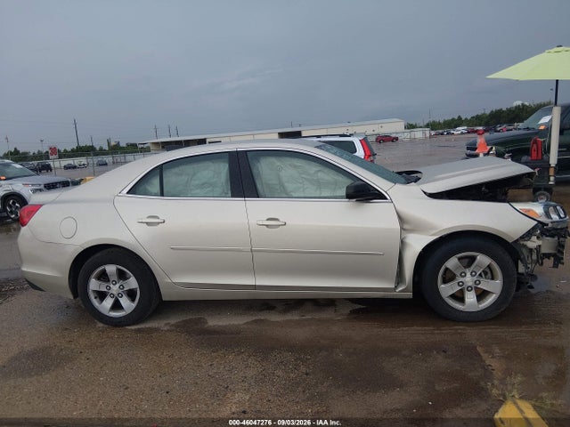 46047276 :رقم المزاد ، 1G11B5SL7FF221113 vin ، 2015 Chevrolet Malibu Ls مزاد بيع