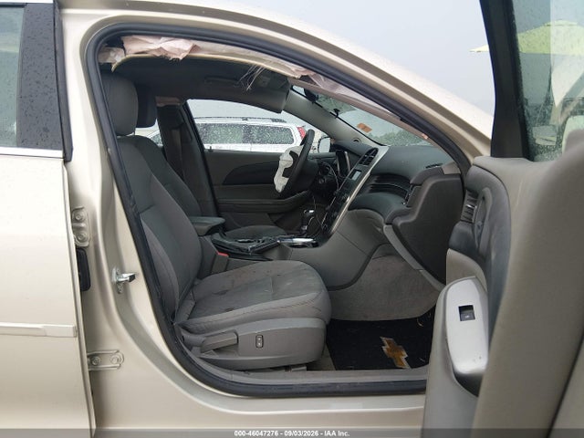 46047276 :رقم المزاد ، 1G11B5SL7FF221113 vin ، 2015 Chevrolet Malibu Ls مزاد بيع