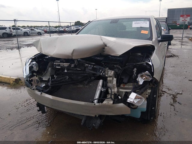 46047276 :رقم المزاد ، 1G11B5SL7FF221113 vin ، 2015 Chevrolet Malibu Ls مزاد بيع
