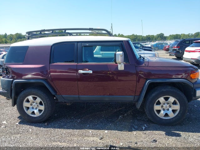 46047282 :رقم المزاد ، JTEBU11F570054972 vin ، 2007 Toyota Fj Cruiser مزاد بيع