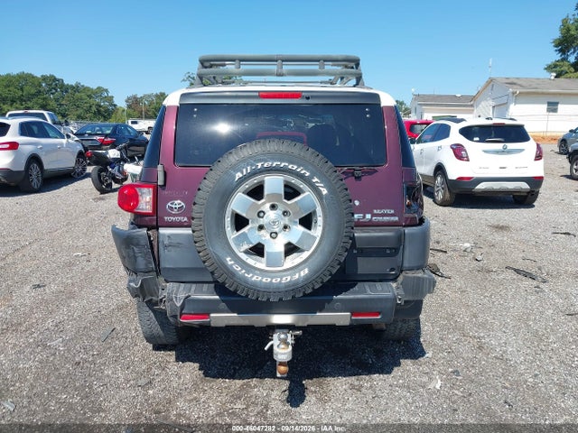 46047282 :رقم المزاد ، JTEBU11F570054972 vin ، 2007 Toyota Fj Cruiser مزاد بيع