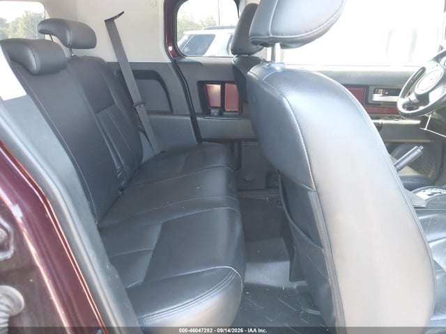 46047282 :رقم المزاد ، JTEBU11F570054972 vin ، 2007 Toyota Fj Cruiser مزاد بيع
