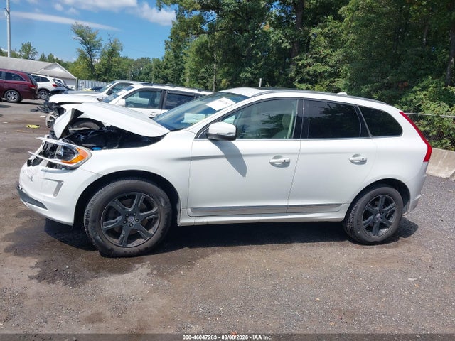 Aukcja sprzedaży 2014 Volvo Xc60 T6 R-design Platinum, vin: YV4902DZ2E2536999, numer aukcji: 46047283