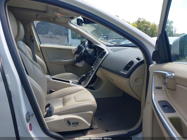 Aukcja sprzedaży 2014 Volvo Xc60 T6 R-design Platinum, vin: YV4902DZ2E2536999, numer aukcji: 46047283