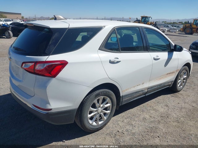 Chevrolet EQUINOX LS 2018 2GNAXHEV0J6132694 Image 4