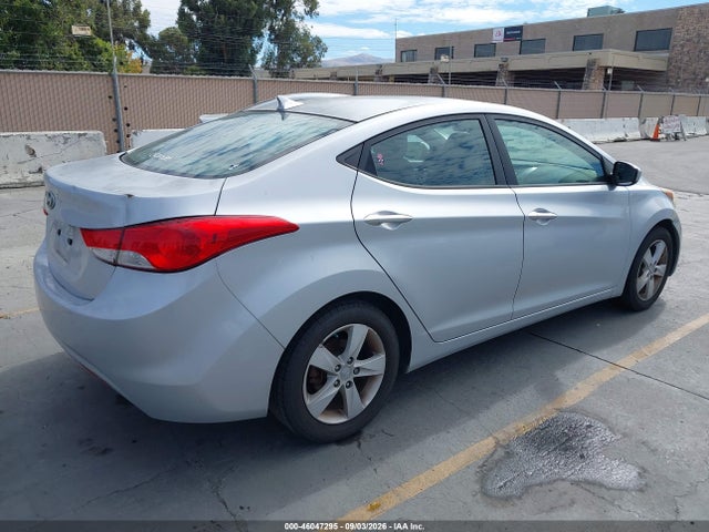 2011 Hyundai Elantra Gls მანქანა იყიდება აუქციონზე, vin: 5NPDH4AE0BH001876, აუქციონის ნომერი: 46047295