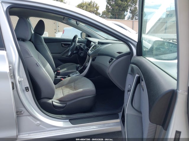 2011 Hyundai Elantra Gls მანქანა იყიდება აუქციონზე, vin: 5NPDH4AE0BH001876, აუქციონის ნომერი: 46047295